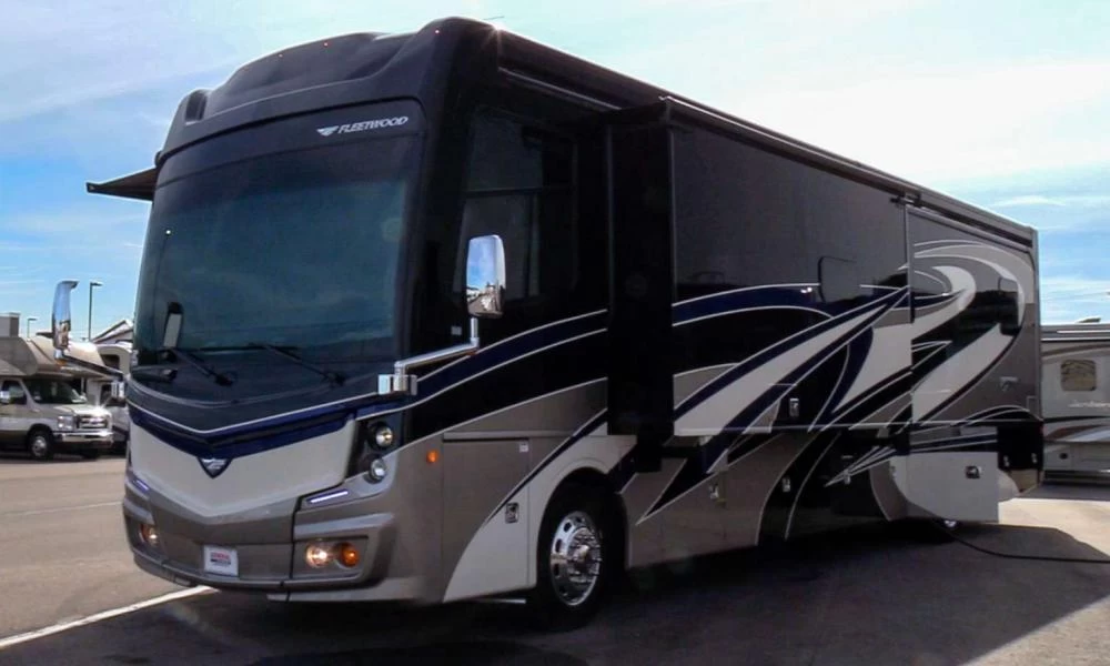 Αυτό είναι το πολυτελές αυτοκινούμενο με όλες τις ανέσεις